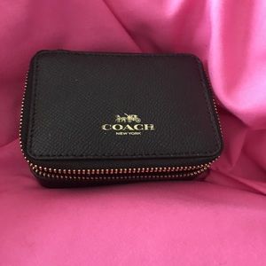 coach lotion holder